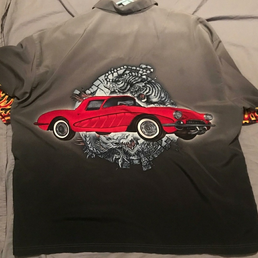 Shirt - Picture 2 of 3
